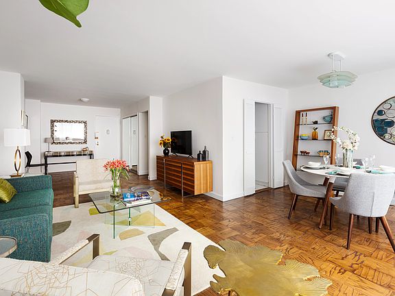 2nd image of 420 E 72nd St APT 3H