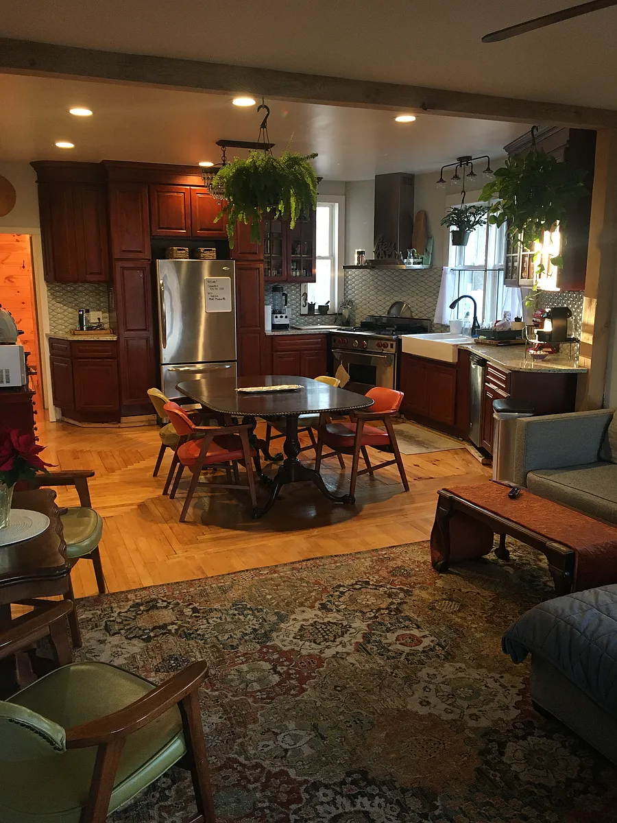 Building Photo - 282 Washington St #1