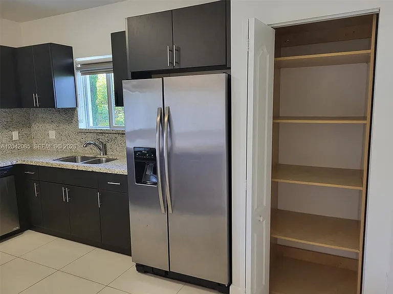 1029 SW 11th Ave #0 — Photo 20