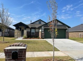 3102 Wister Rd, Norman, OK 73069