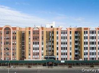 25 W Broadway #204, Long Beach, NY