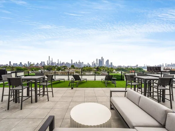 121 34th Street image 39 of 46