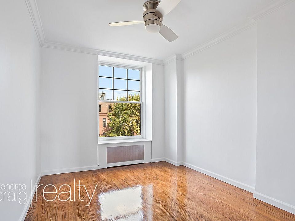1st image of 122 2nd Pl APT 3
