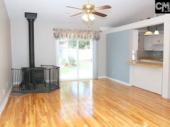 4th image of 104 Whitwood Cir