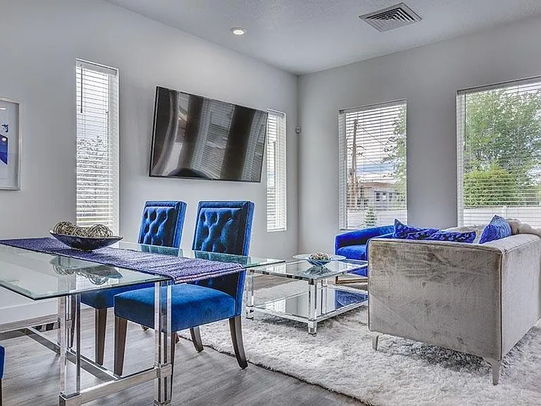 Coventry Townhomes — Photo 22