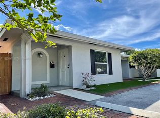 2230 Spanish Trl #A, Delray Beach, FL 33483