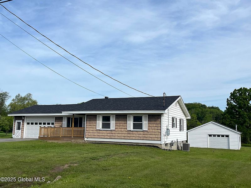 2nd image of 1779 State Highway 67
