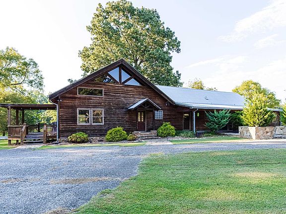 4th image of 7046 Wolf Creek Rd S