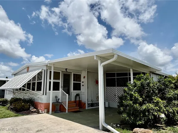 5121 Forest Park Dr, North Fort Myers, FL 33917