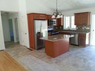 44 E Killingly Rd, Foster, RI 02825