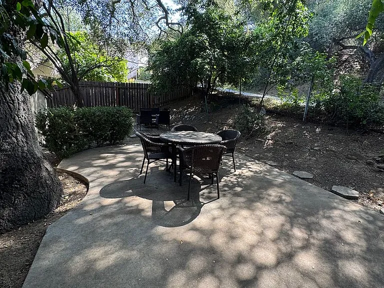 4140 Meadow Lark Dr — Photo 13