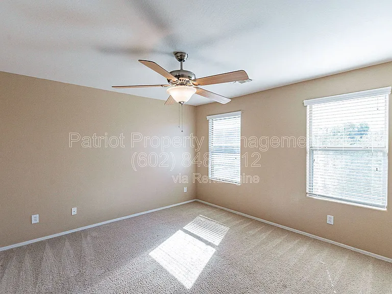 26043 W Potter Dr — Photo 21