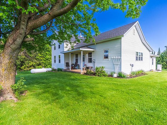 3rd image of 145568 BROOKRIDGE DRIVE