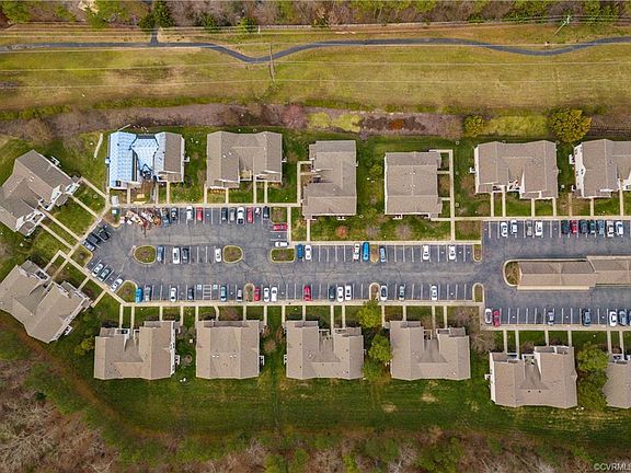 4th image of 4660 Twin Hickory Lake Dr #E
