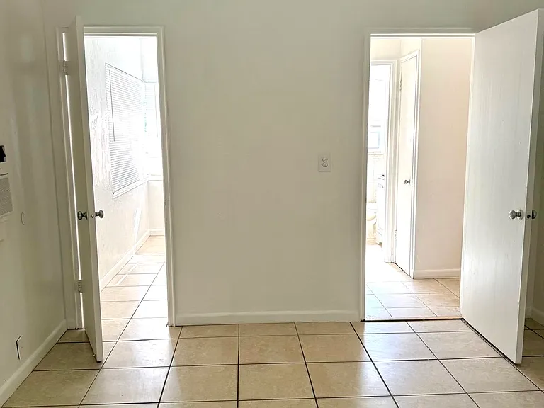 19 Salamanca Ave #1 — Photo 10