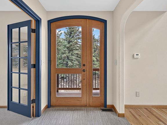 2nd image of 84 Canon View Rd