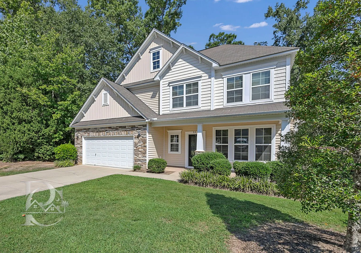 Beautiful Home In Blythewood's Hawkins Creek — Photo 2
