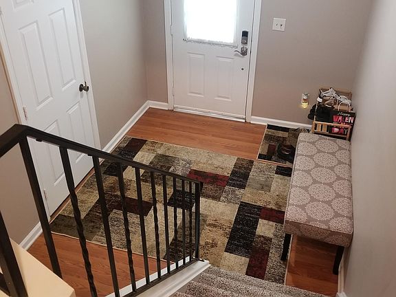 4th image of 501 Thorncliffe Dr
