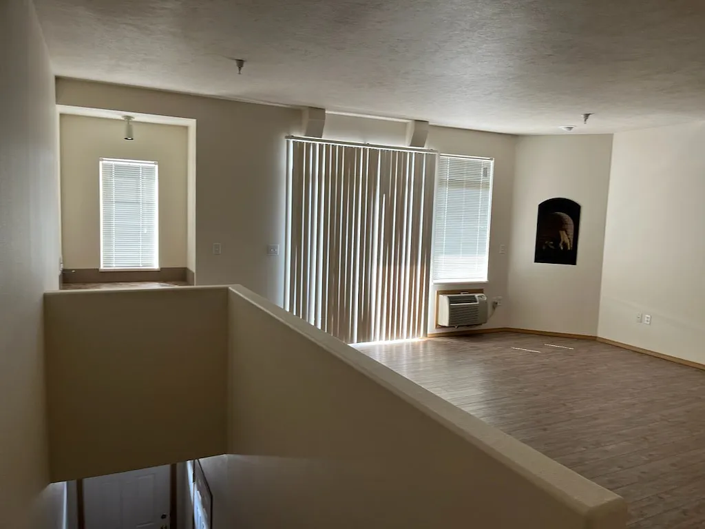 2 bed, 1222 sqft, $1,750 — Photo 3