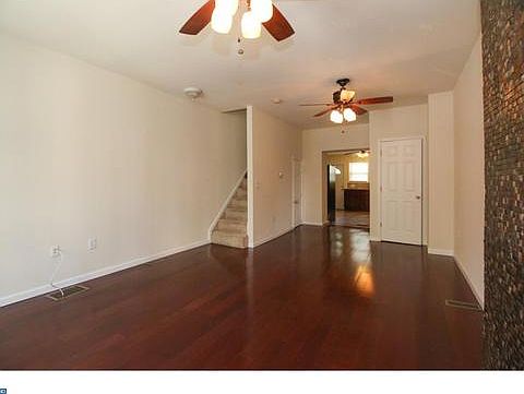 Living Room w Half Bath