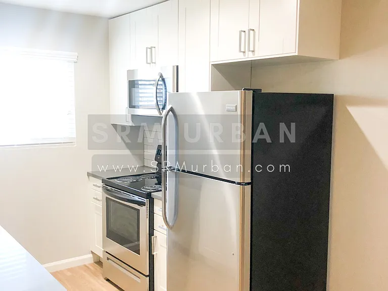 3209 Meade Ave #7 — Photo 8