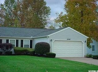 6787 Farmingdale Ln #65-R, Mentor, OH 44060