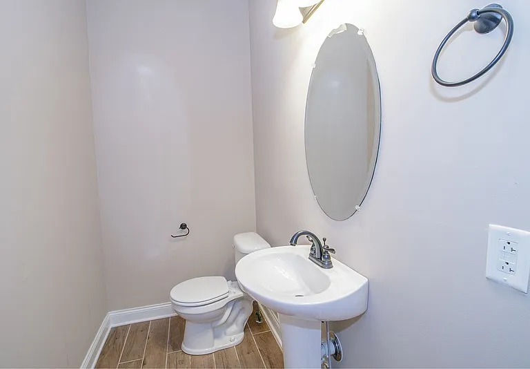 123 Bogard Ln — Photo 4