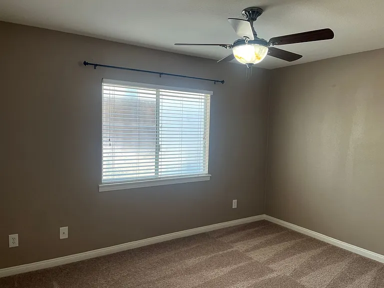 32180 Yosemite St — Photo 6