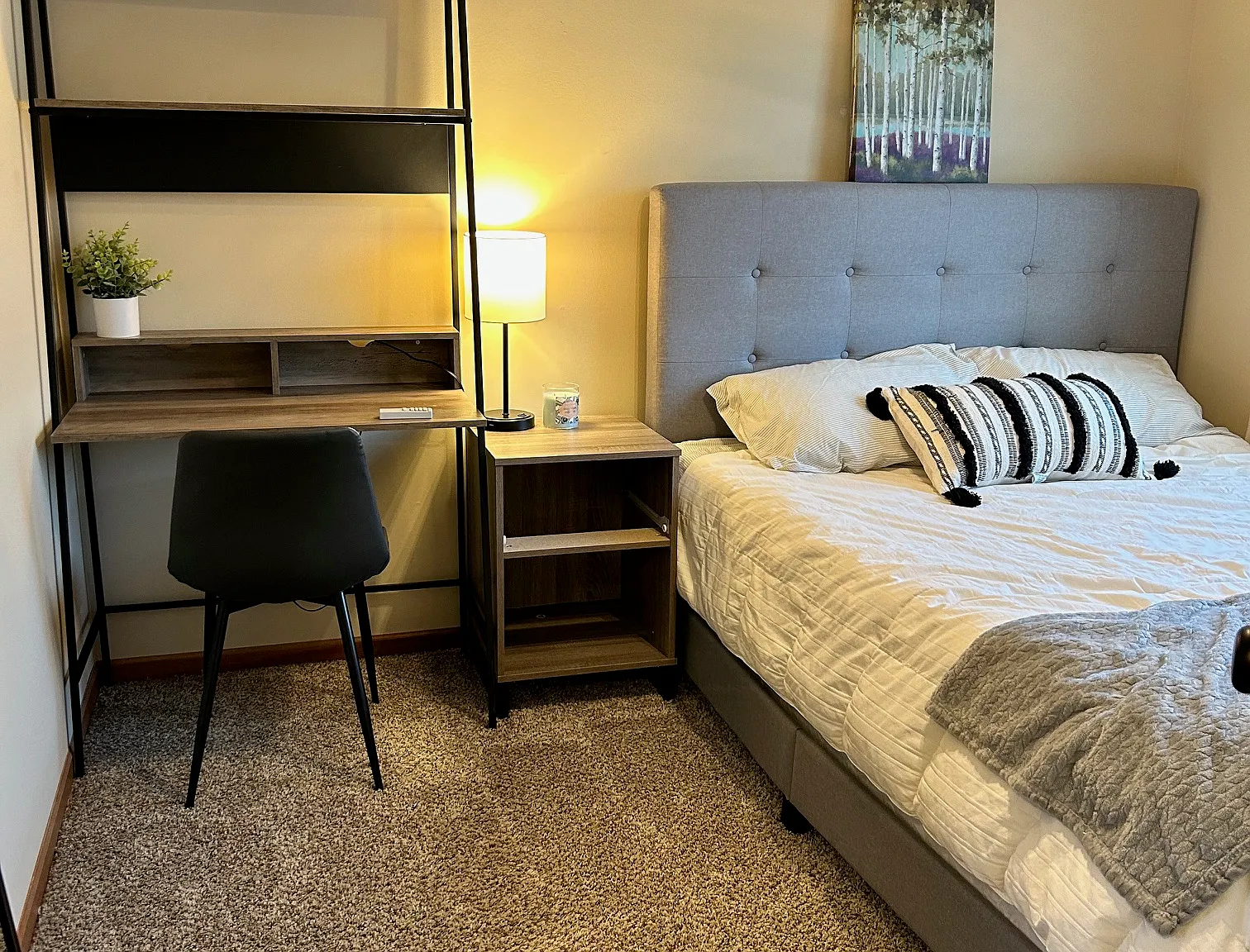 4 bed, 2165 sqft, $600 — Photo 1