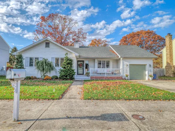 14 Edgewood Dr, Somers Point, NJ 08244