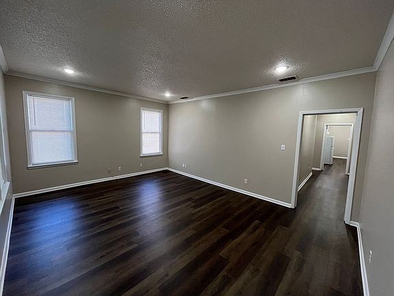 3rd image of 420 S Chilton Ave #B