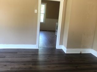 107 Main St, Stockertown, PA 18083