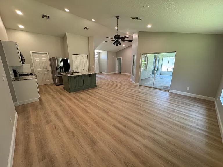 1845 Blue Heron Dr — Photo 17