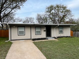 917 Garden Dr, Garland, TX 75040