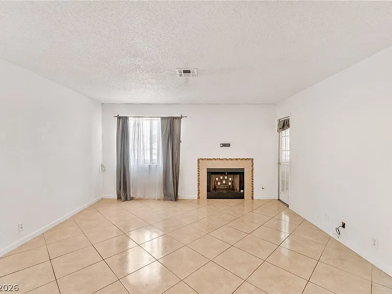 1701 E Katie Ave #1 — Photo 10