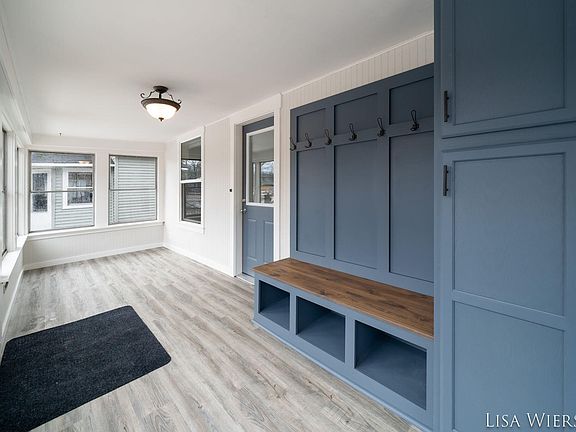 5th image of 1773 Elwood St
