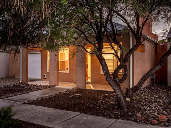 811 7th St NW, Albuquerque, NM 87102
