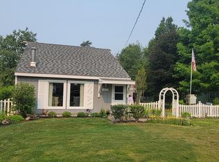 1039 Tanglewood Dr, Saint Helen, MI 48656