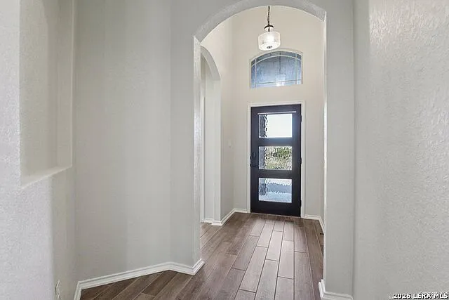 6318 Katy Star — Photo 2