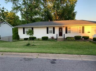 610 Roosevelt St, Washington, MO 63090