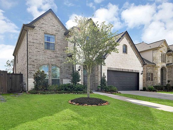 2nd image of 12718 Fernbank Forest Dr