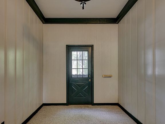 3rd image of 1517 W 4th St
