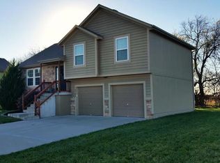 16702 Ingalls St, Gardner, KS 66030