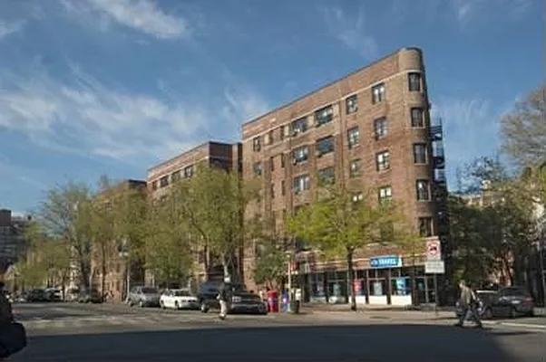 Rented by Stonehenge NYC LLC | media 16