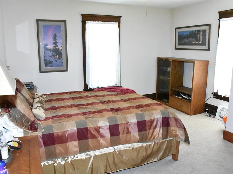 618 Walnut St — Photo 28