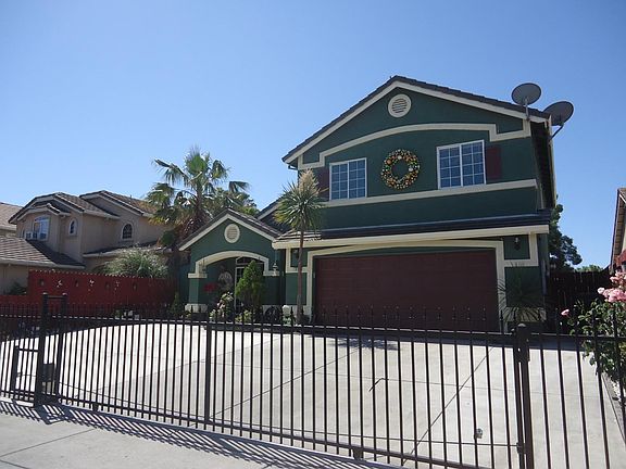 2nd image of 1098 Moonlight Dr