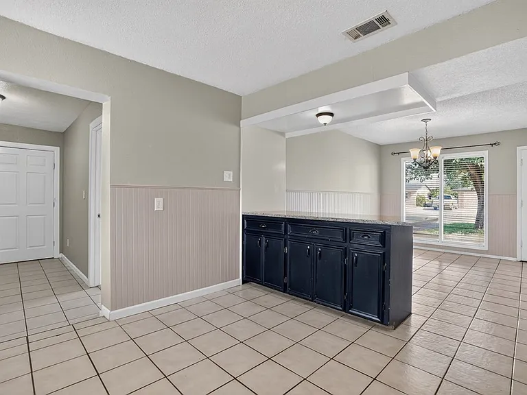 3111 W Louisiana Ave — Photo 11