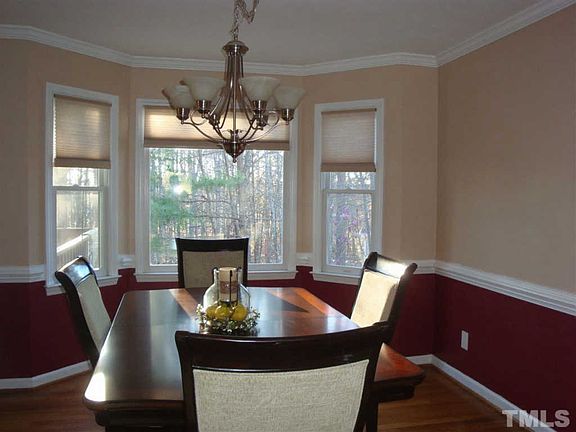 5th image of 317 W Elm Ave