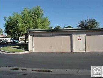 2 car garage close to unit