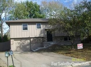 1109 W 3rd Cir, Edgerton, KS 66021